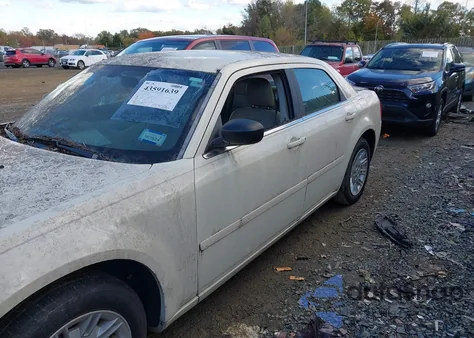 2006 Chrysler 300 from USA, damaged, VIN 2C3KA43R96H470429